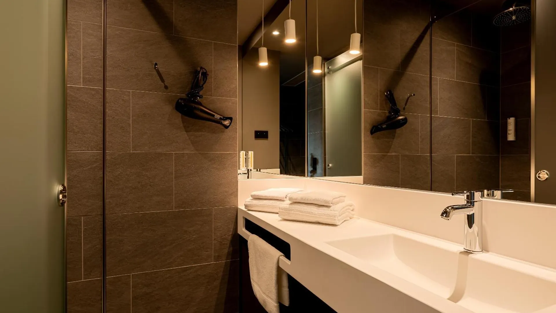 ***  Zleep Hotel Praga Repubblica Ceca